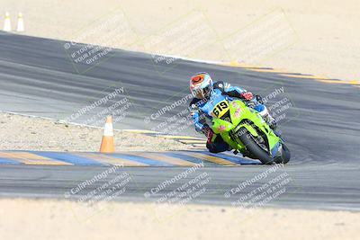 media/Jan-12-2025-CVMA (Sun) [[be1d2b16e3]]/Race 3-Amateur Supersport Middleweight/